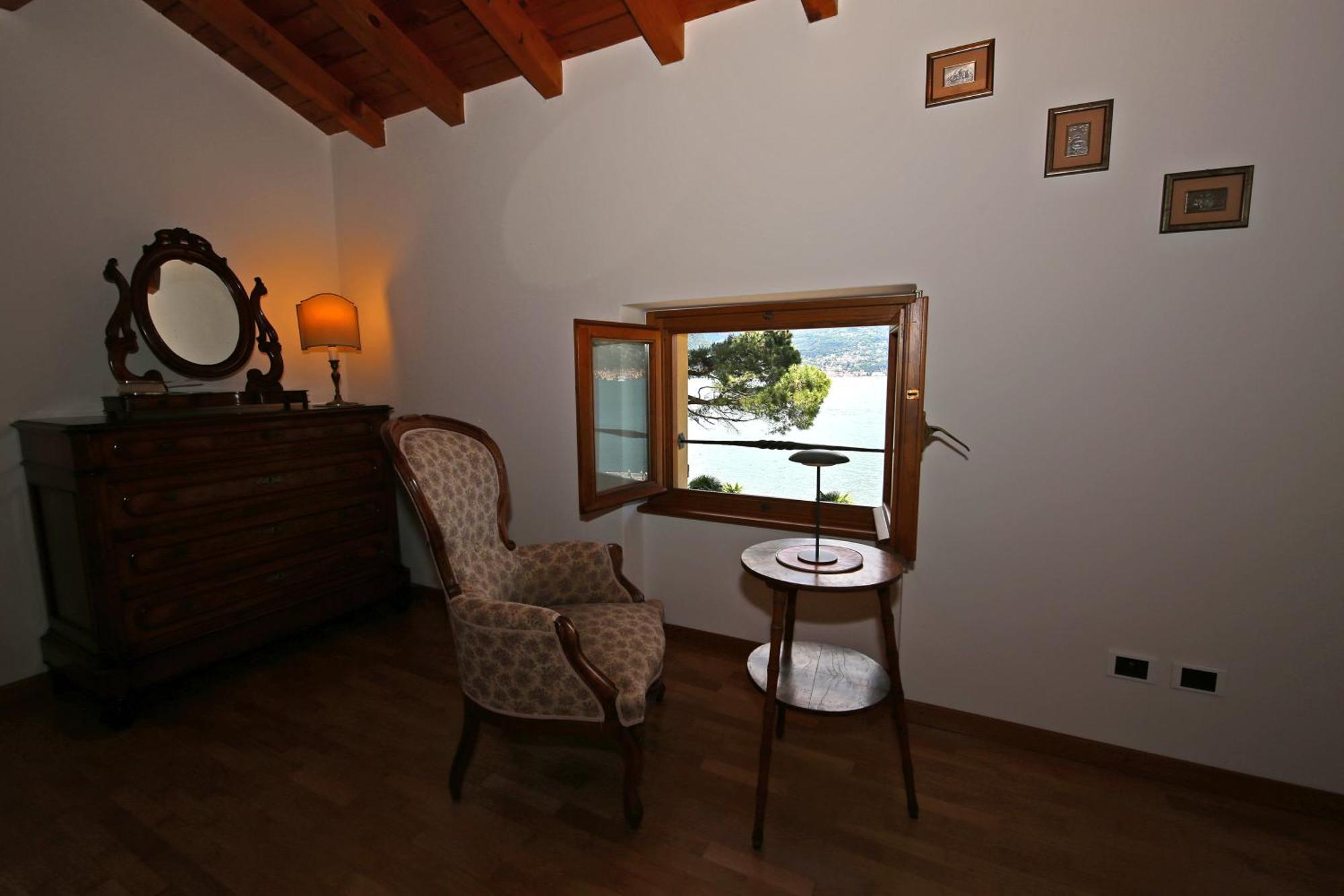 Villa La Punta Беладжо Екстериор снимка